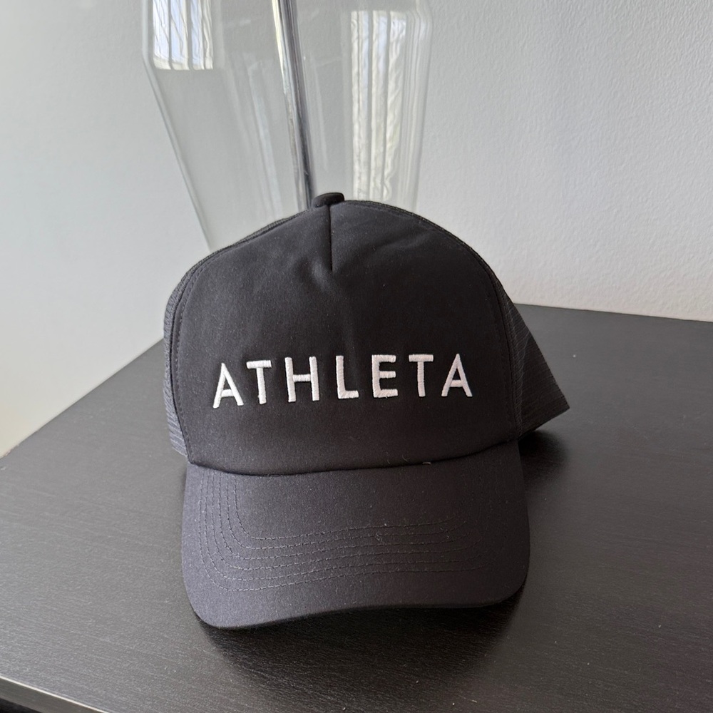 Athleta Icon‎ Trucker Black Hat NWOT